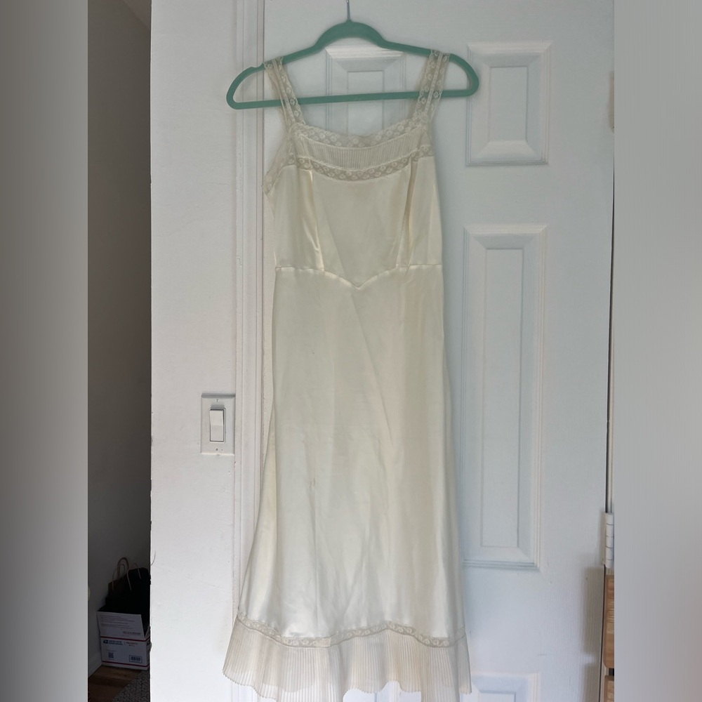 Vintage white satin slip